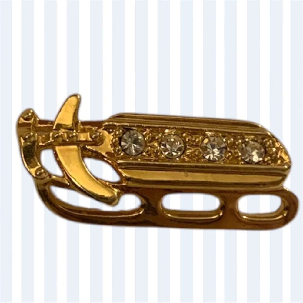 Vintage AVON Sled Christmas Winter Rhinestone Lapel Pin Brooch 1"H x 1 1/2”W